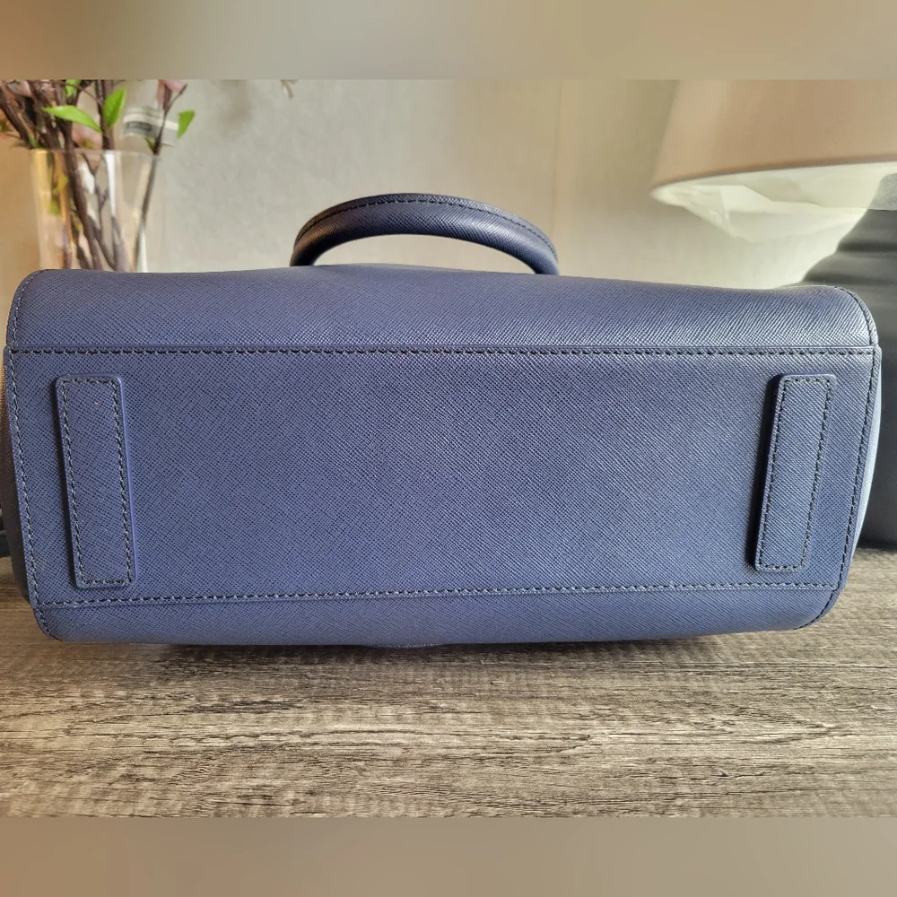 MCM Blue saffiano leather 2way bag - Picture 5 of 12